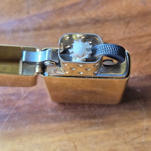 Vintage Solid Brass Slim Mini Zippo - Picture 5 of 9